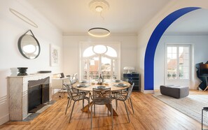 Interior - MISVA • KEYWEEK Architect-designed flat in Biarritz with garden (Biarritz)