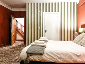 Luxury Double Room, Garden View | Free WiFi - Zozy Anson (London)