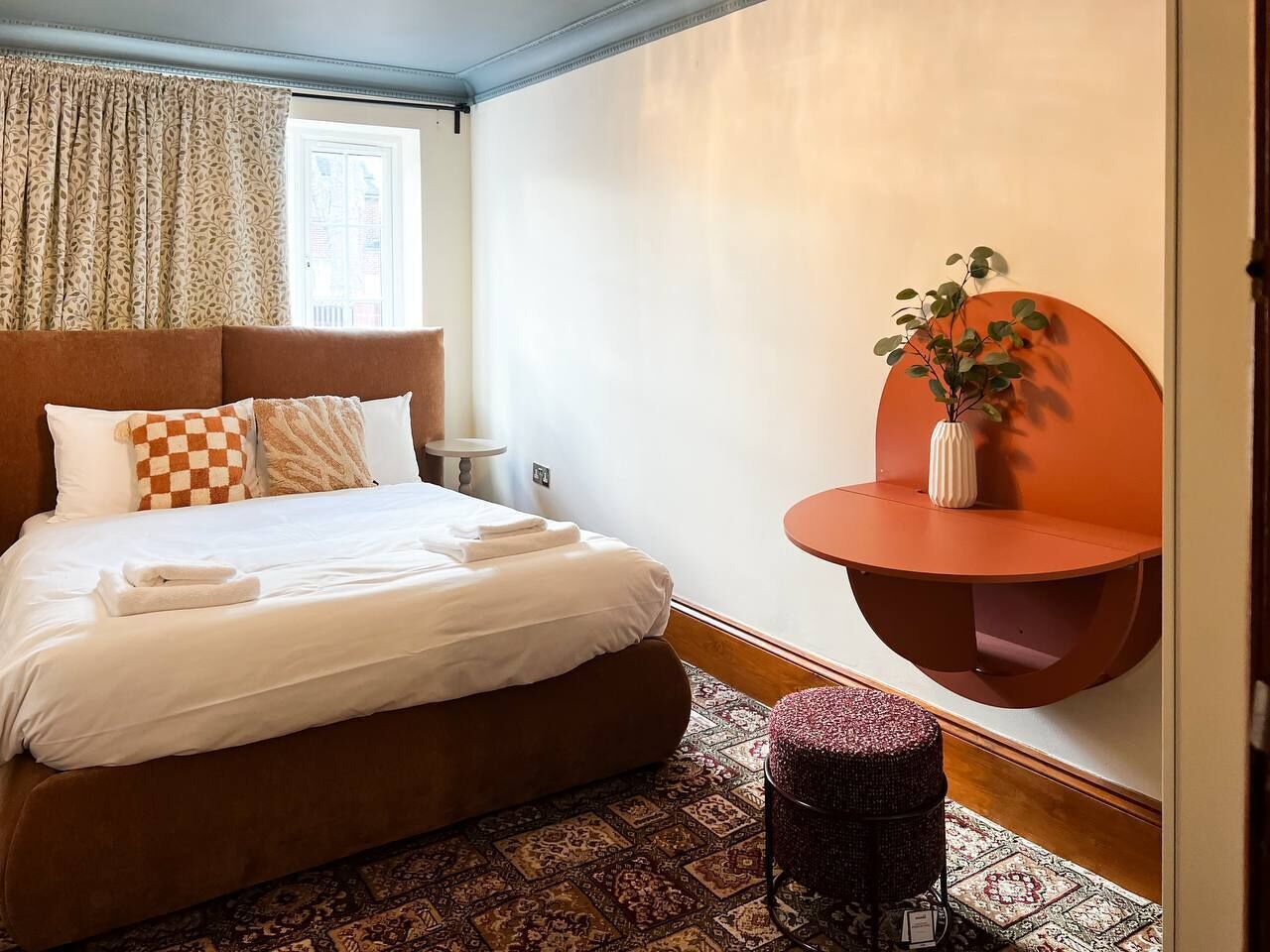 Basic Double Room, Shared Bathroom