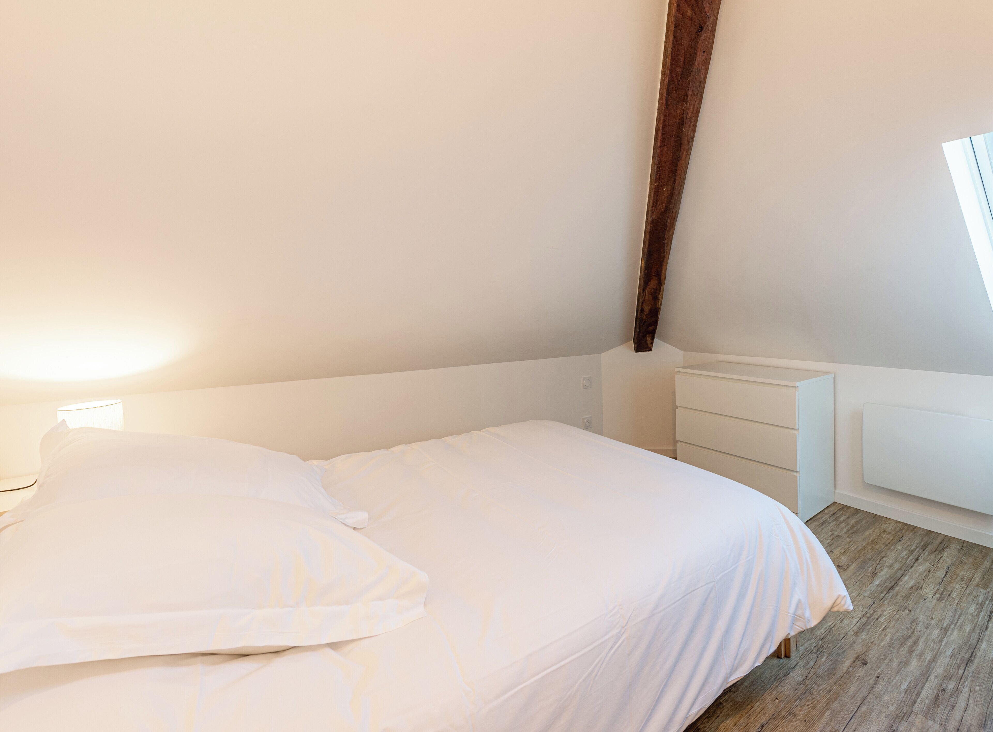 Bügeleisen/Bügelbrett, WLAN, Bettwäsche