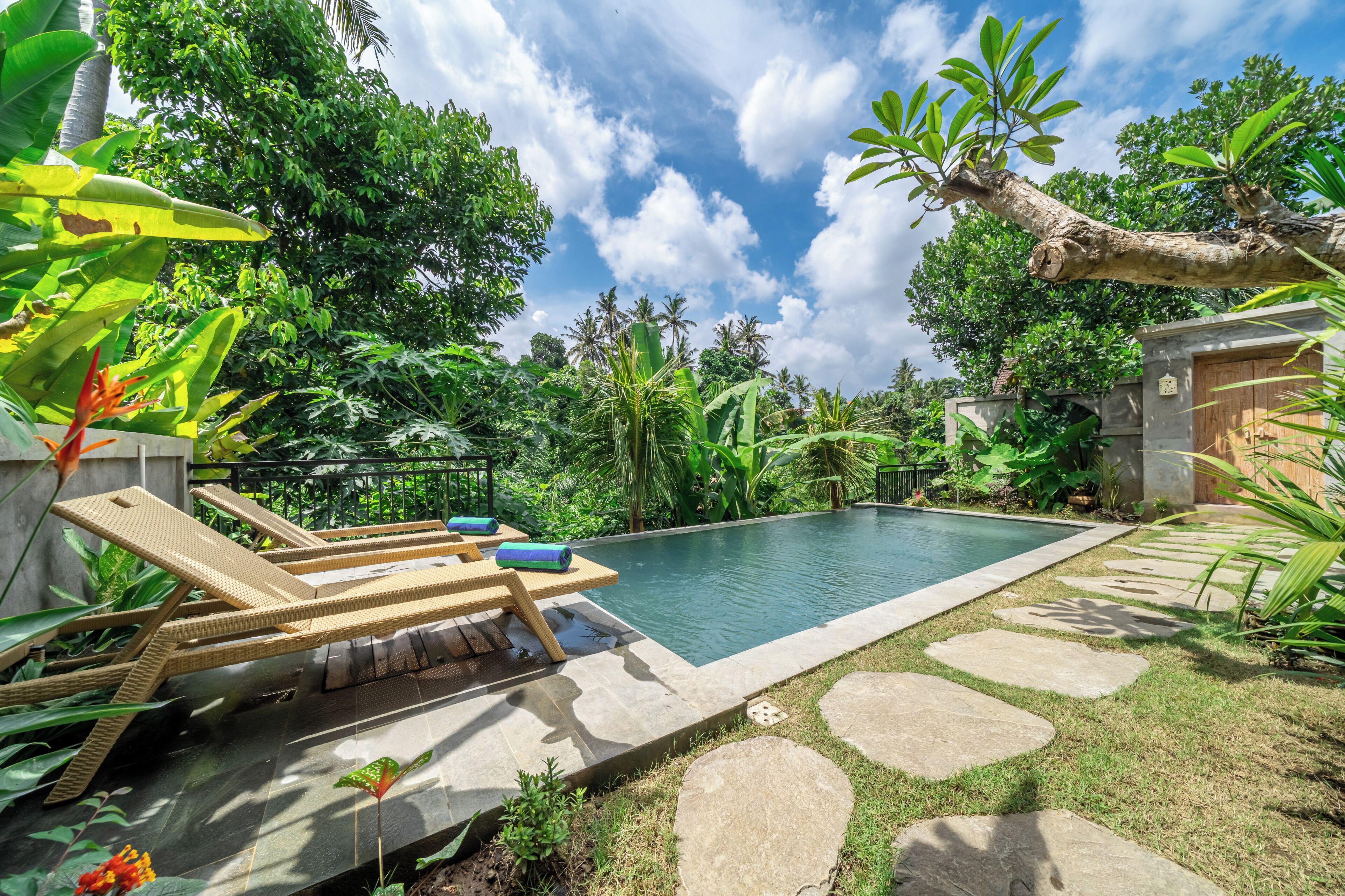 Villa, 1 Bedroom, Smoking, Private Pool | Garden