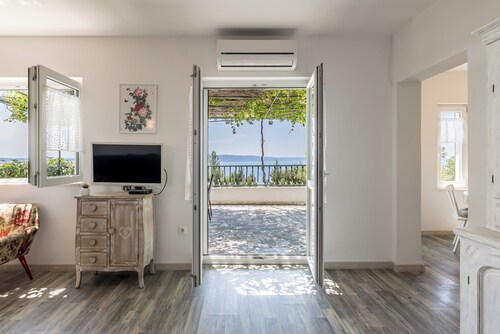 Domus Alta, Two-bedroom House in Podgora