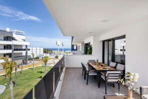 Outdoor dining - Sea View Playa Flamenca | 2BR 2BA | POOL, TERRACE & GYM | LONG TERM |HOLIDAYS |HOLIDAYS | (VC)