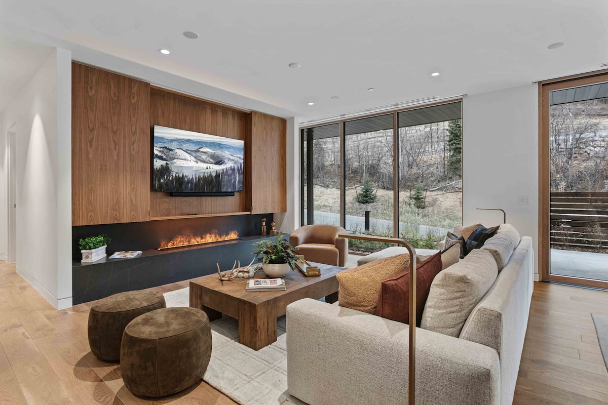 公寓式客房, 2 间卧室 | 起居区