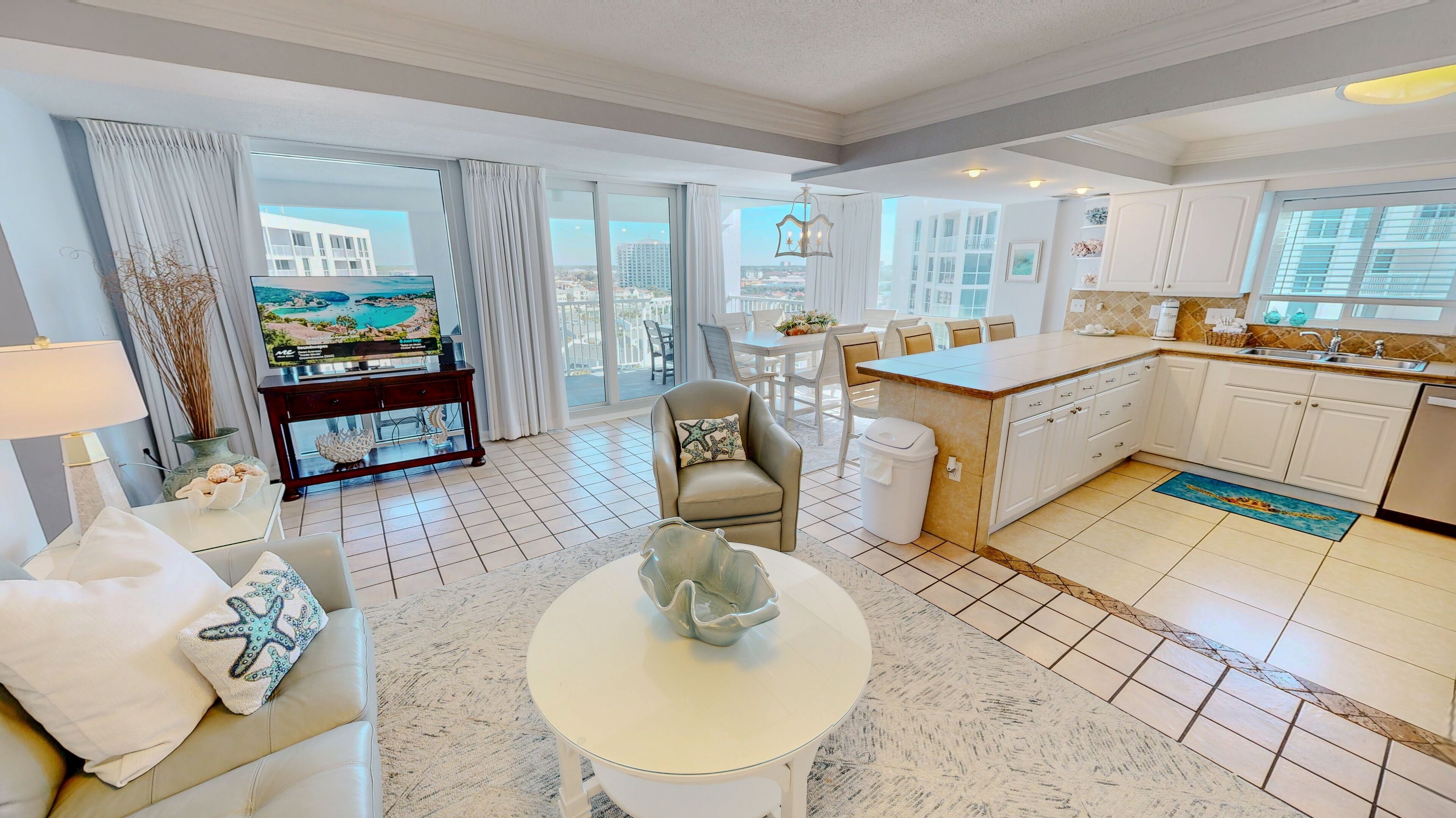 Condo, 3 Bedrooms | Living area | Smart TV