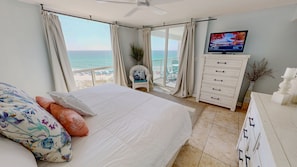 Condo, 2 habitaciones | 2 habitaciones, tabla de planchar con plancha y wifi gratis 