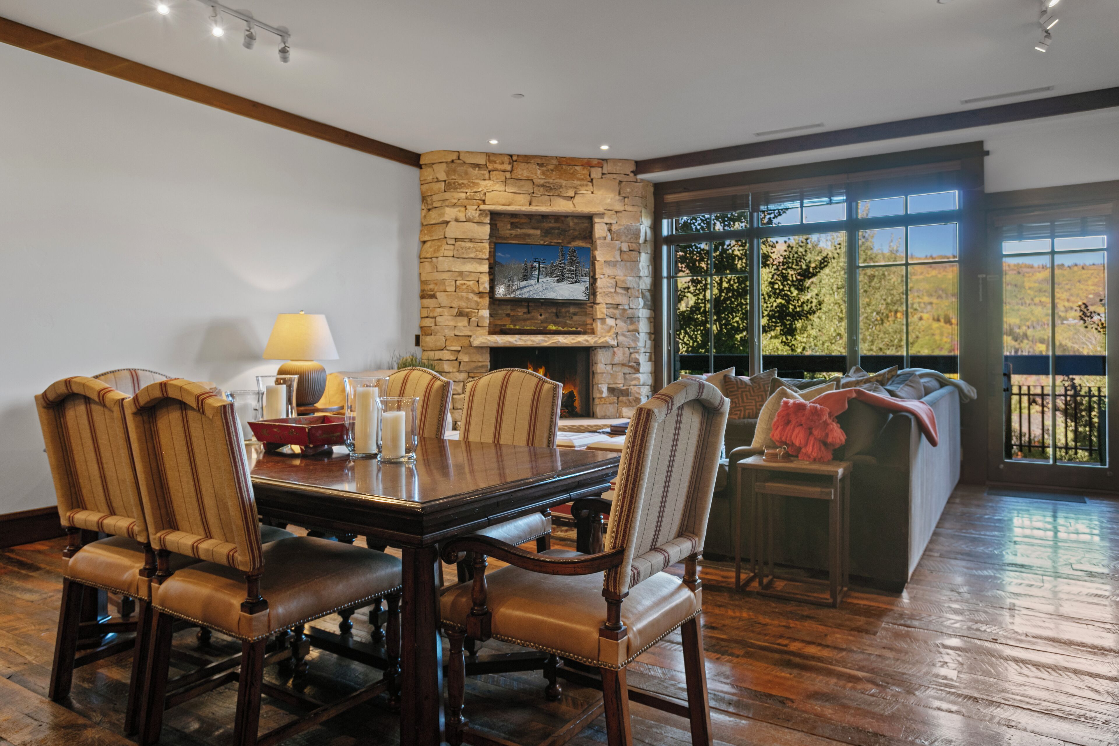 Apartamento, 2 habitaciones | Restauración