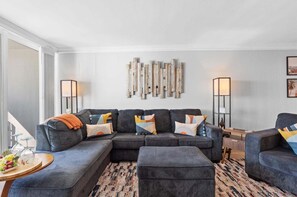 Condo, 2 Bedrooms | Living area - Shoreline Towers 1092 2 Bedroom Condo (Destin)