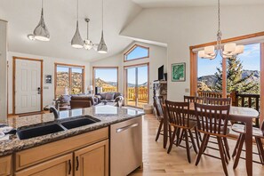 Apartment, 2 Schlafzimmer | Wohnbereich