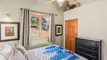 2 chambres, fer et planche à repasser, Wi-Fi gratuit