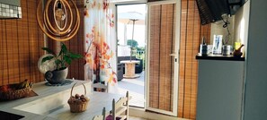 Interior - Rural House 'El Encanto' with Mountain View, Wi-Fi, and Air Conditioning (La Palma del Condado)