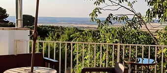 Rural House 'El Encanto' with Mountain View, Wi-Fi and Air Conditioning