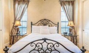 6 bedrooms, iron/ironing board, travel cot, free WiFi - Exclusive 6BR Mansion with Heated Pool & Spa (Kissimmee)