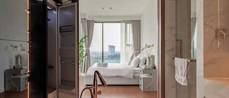 Apartamento Deluxe, 2 habitaciones, balcón | Ropa de cama de alta calidad, colchones Select Comfort, minibar
