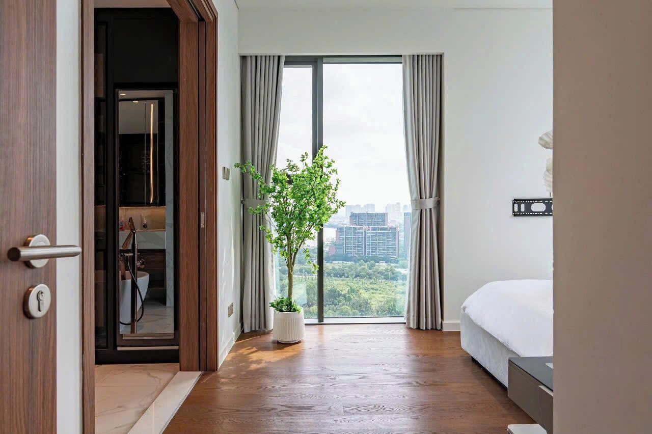 Deluxe Apartment, 2 Bedrooms, Balcony | Premium bedding, Select Comfort beds, minibar, in-room safe