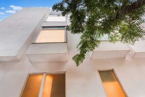 House | Exterior - Collection O Chhatarpur Near Metro Park (New Delhi)