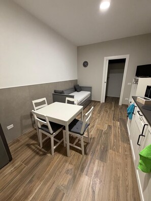 Dining - Be House (Napoli)