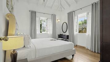 Vila, vista para o jardim | Roupas de cama de algodão egípcio, roupas de cama premium