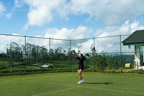 Tennis court - Aadya Tea Bungalow by Aahaasa (Maskeliya)