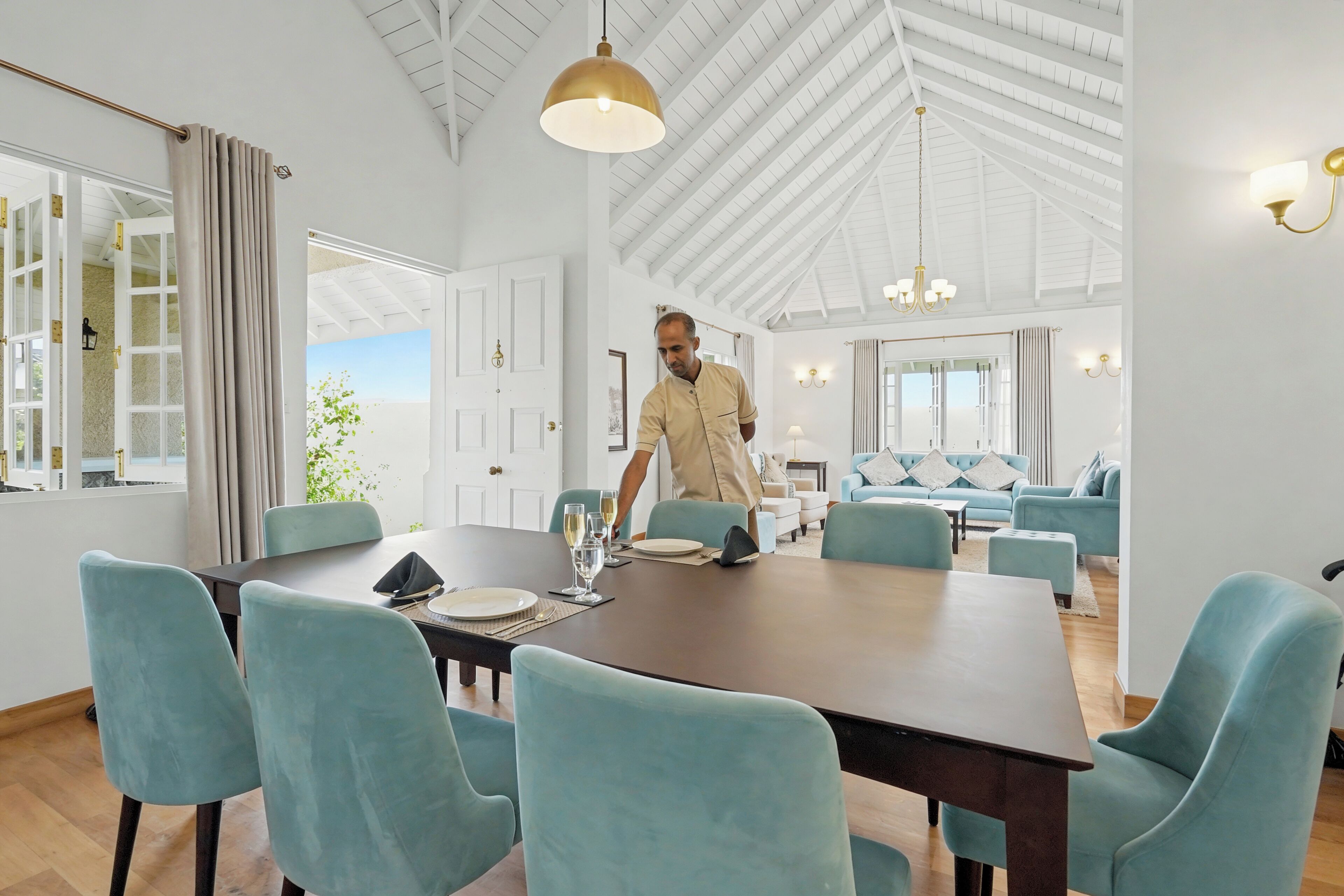 Villa, Garden View | In-room dining