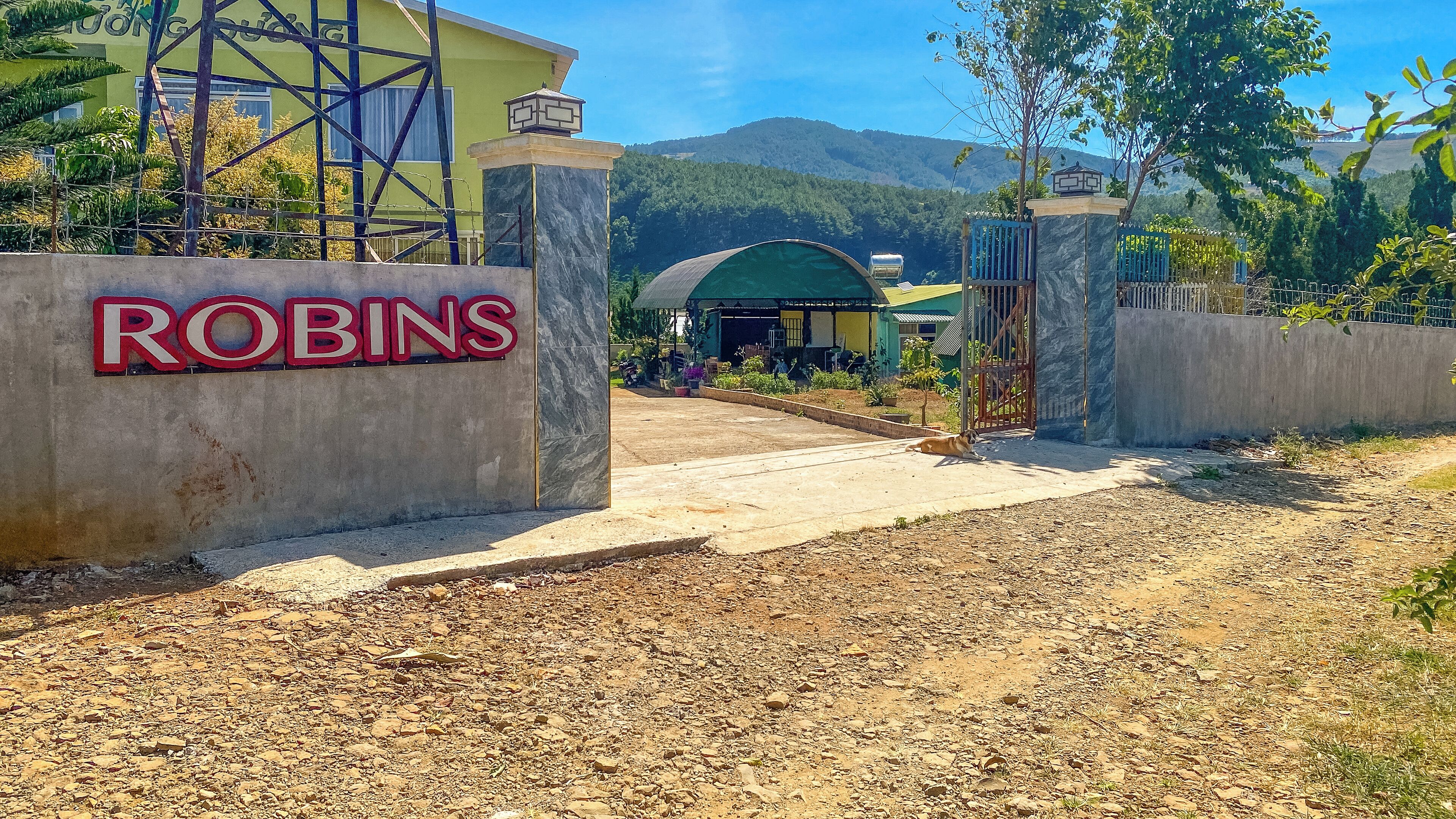 Fachada da propriedade