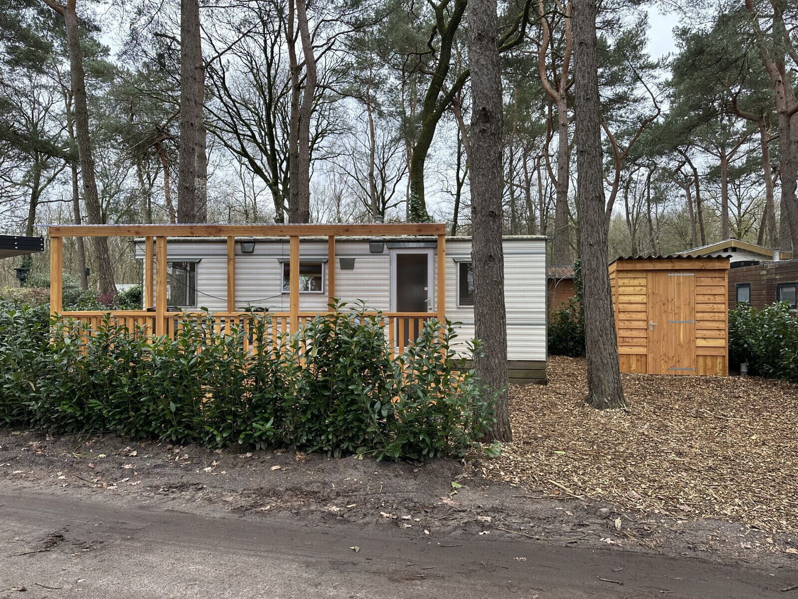 Recreatiepark Klein Zwitserland - Jeneverbes - Vorderseite