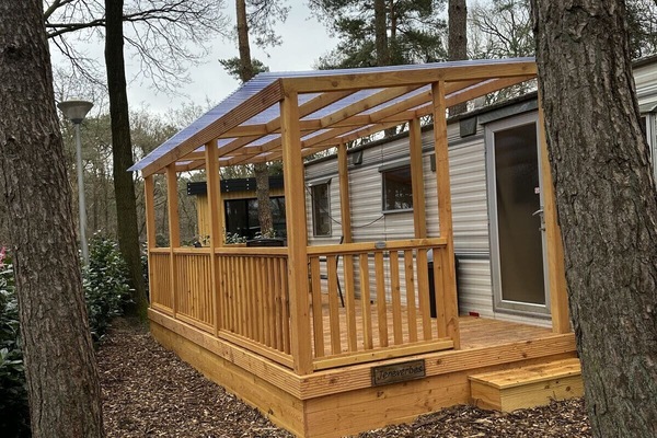 Recreatiepark Klein Zwitserland - Jeneverbes - Terrasse