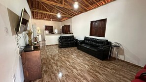 Casa, para fumadores | 2 habitaciones 