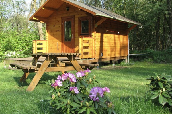 Recreatiepark Klein Zwitserland – Wanderhütte – Vorderseite