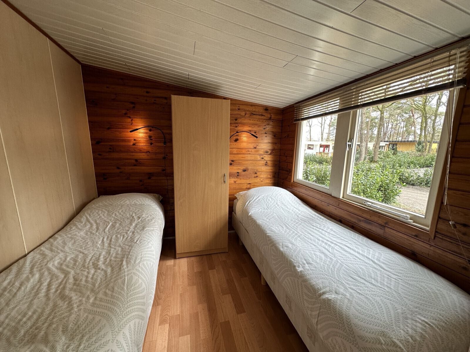 2 quartos, Wi-Fi de cortesia, roupa de cama