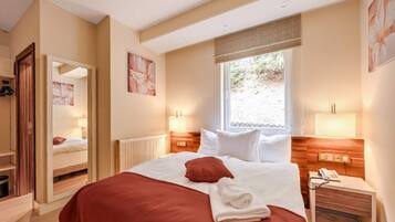 1 habitaciĂłn y ropa de cama