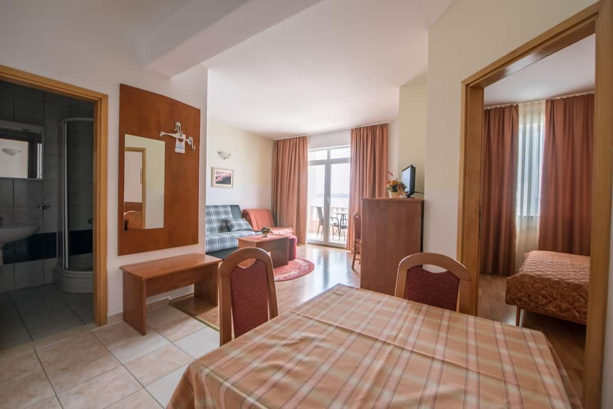 Family Apartment, Balcony, Sea View | In-room safe, laptop workspace, iron/ironing board, free WiFi