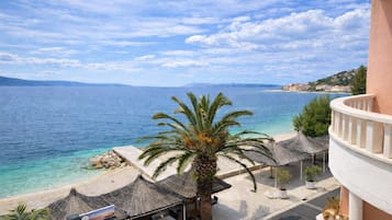 Vue depuis lâhĂ©bergement