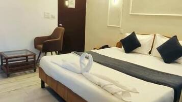 Deluxe Double Room, Balcony, City View | Free WiFi