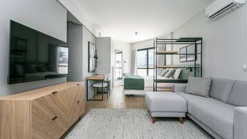 Design Studio | Living room | 40-inch Smart TV with digital channels