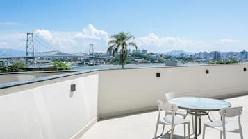 Design Studio | Balcony