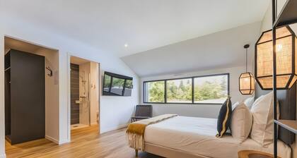 Chambre dâhĂŽtes La ClairiĂšre Aux ChĂȘnes 3 avec piscine partagĂ©e, Wi-Fi et climatisation