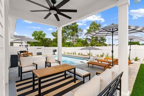 Outdoor dining - Westside Palm | Private Pool | GameRoom | Near 30A (Panama City Beach)