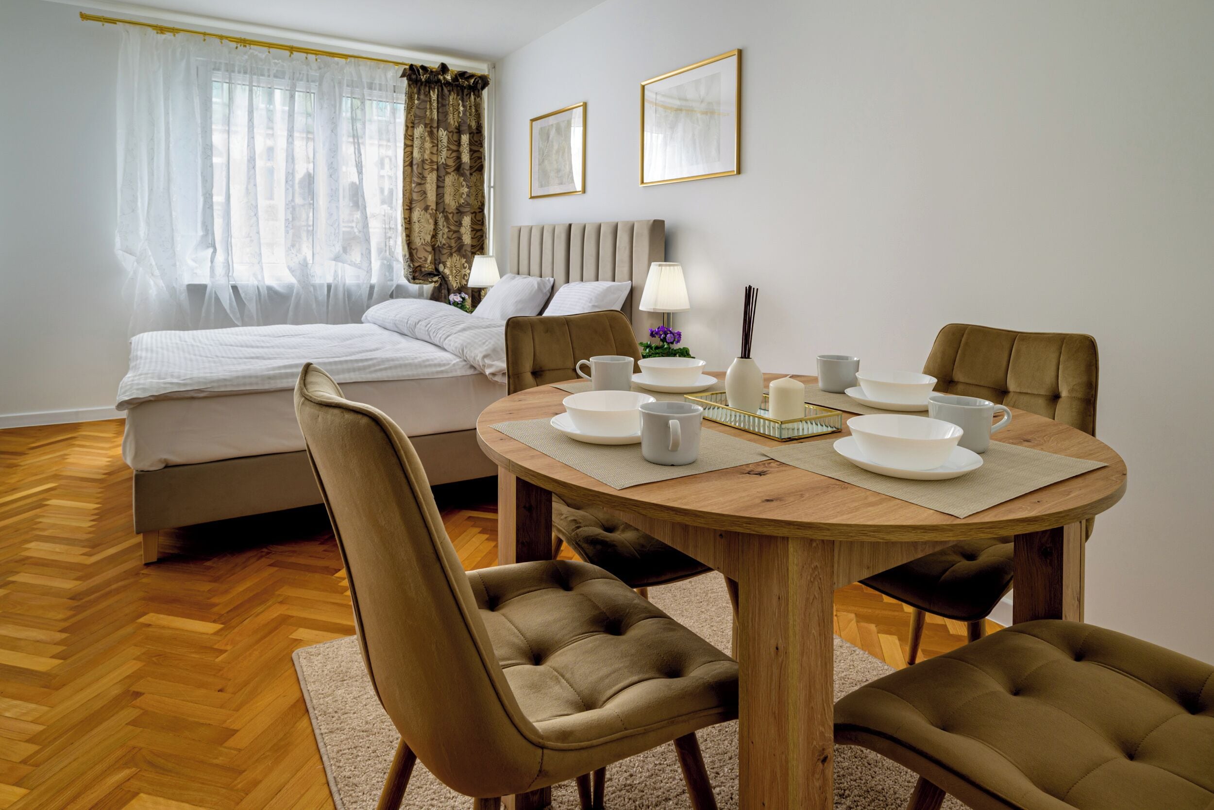 Tabla de planchar con plancha y wifi gratis 