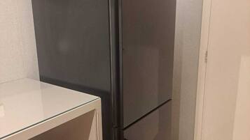 Deluxe Apartment, City View | Interior