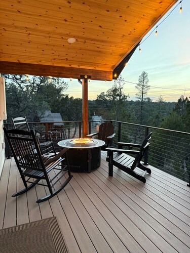 Luxe Forest A-Frame Escape w/ Deck & Fire-Pit
