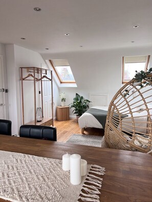 Studio – executive, privat bad, byutsikt | Strykejern/-brett og wi-fi (inkludert)