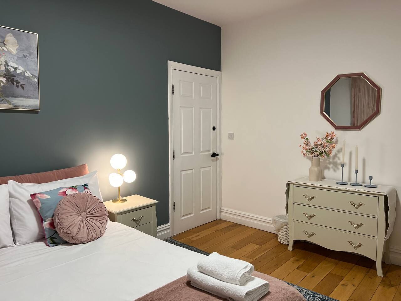 Superior Double Room, Shared Bathroom, Garden View (1)