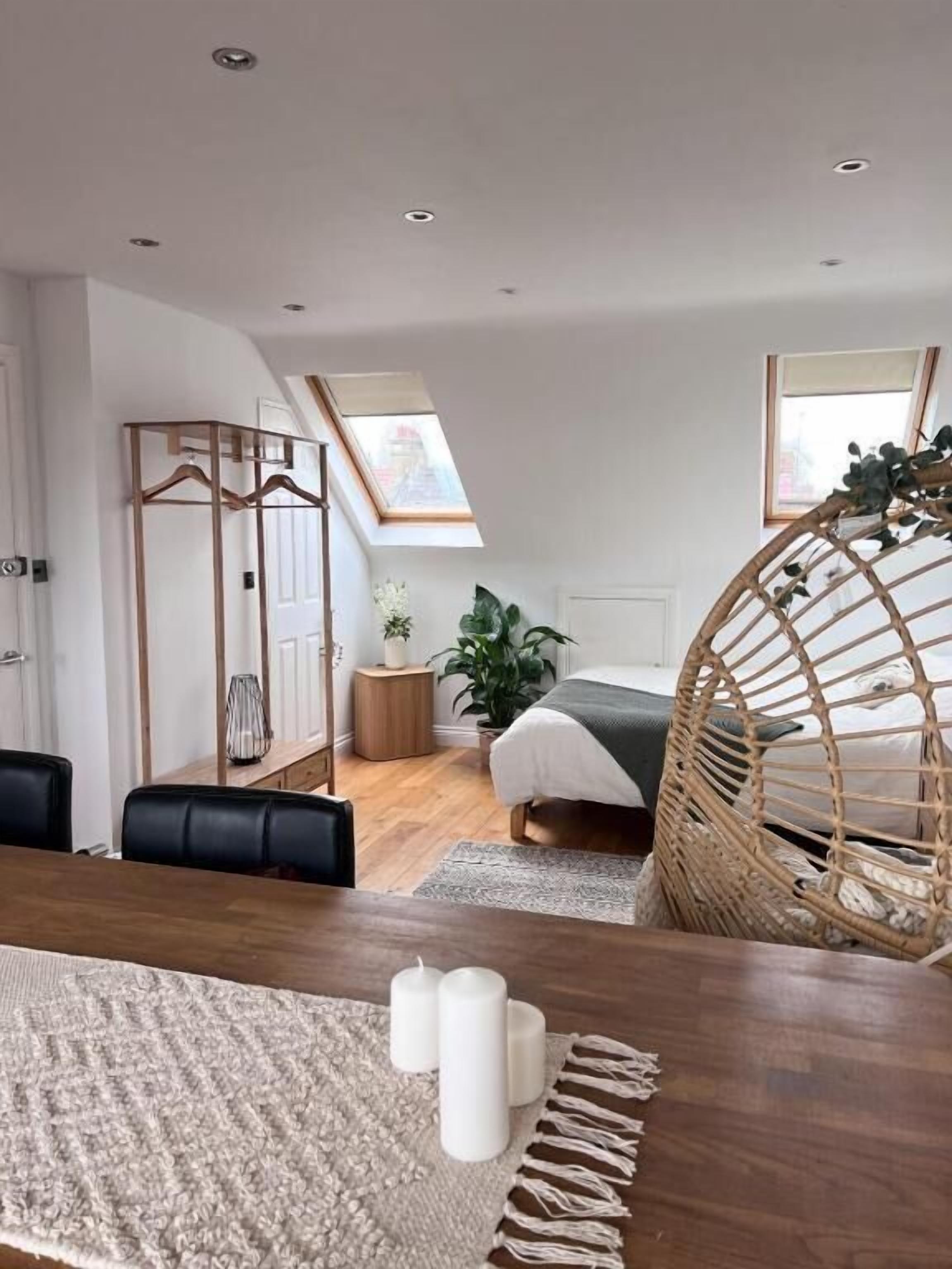 Strykejern/-brett og wi-fi (inkludert)