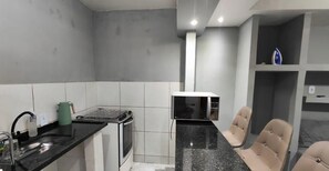 Private kitchen - Complete Studio 2 (Rio das Ostras)
