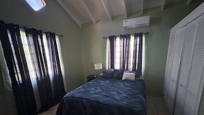 Room - Cozy Cottage Antigua (St. John's)