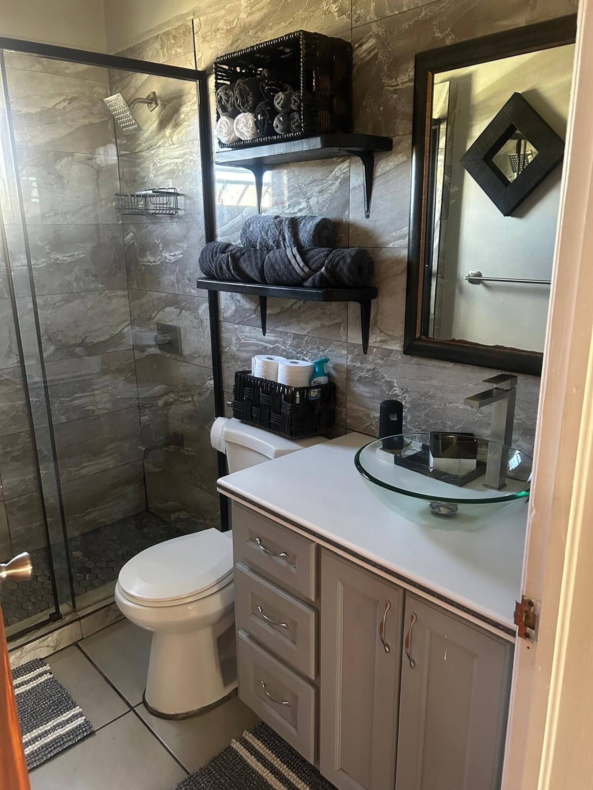 House, 2 Bedrooms, Smoking | Bathroom