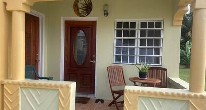 Cozy Cottage Antigua