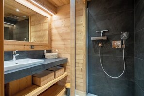 Bathroom - Superb vacation chalet with pool & jacuzzi - La Bresse (La Bresse)