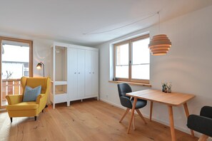 Interior - New & high-quality furnished guest house in a quiet location - Burgberg im Allgäu (Burgberg im Allgäu)